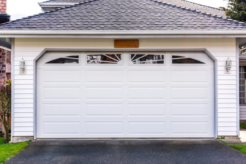 Garage door installation near Issaquah WA