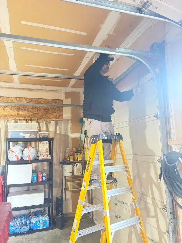 Opener installation technician Carnation WA