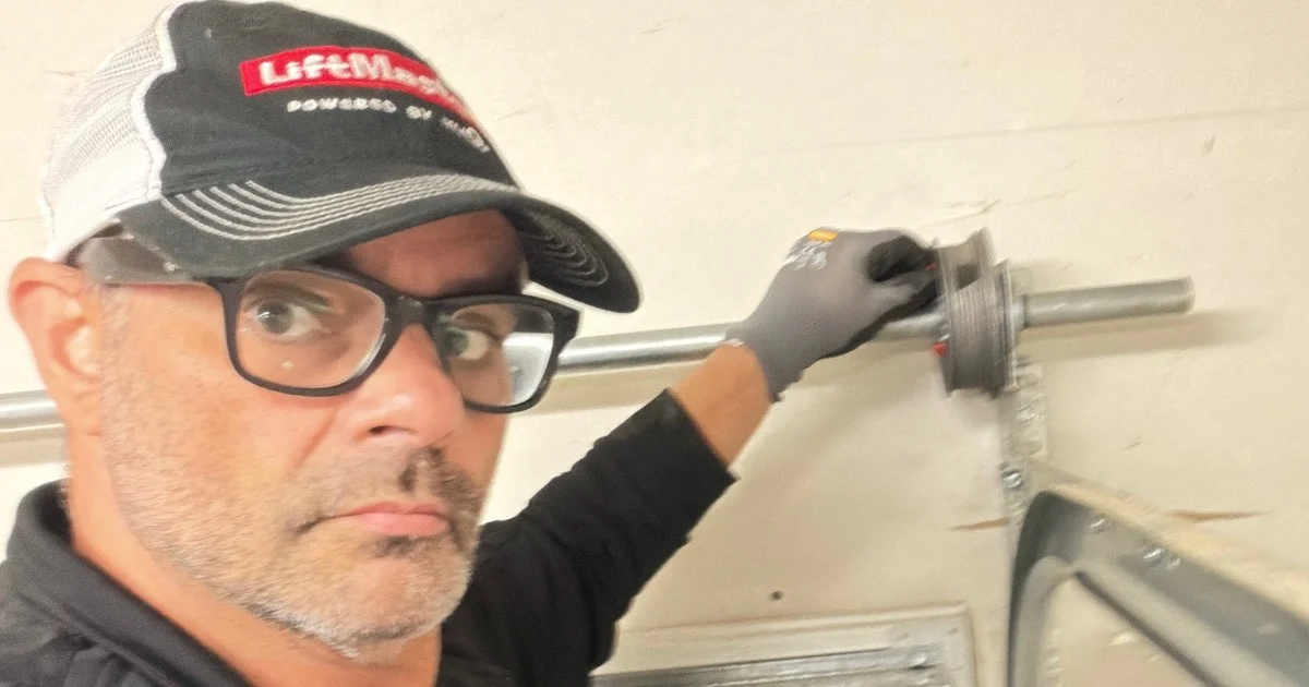 Off-track garage door repair Eastside WA